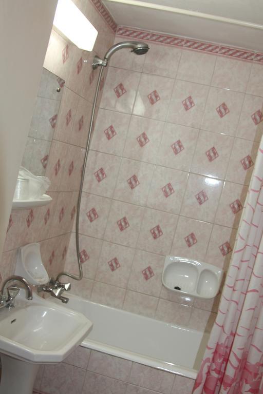 Hotel Zimbru Câmpulung Moldovenesc Zimmer foto